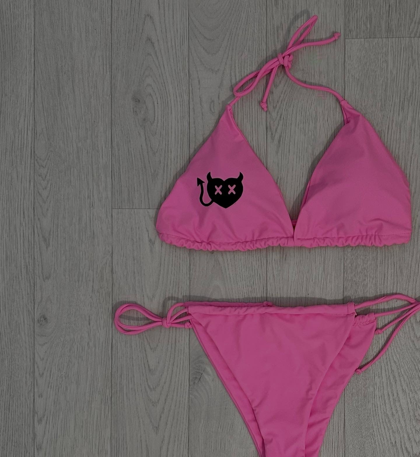 DEVIL BIKINI NEON PINK